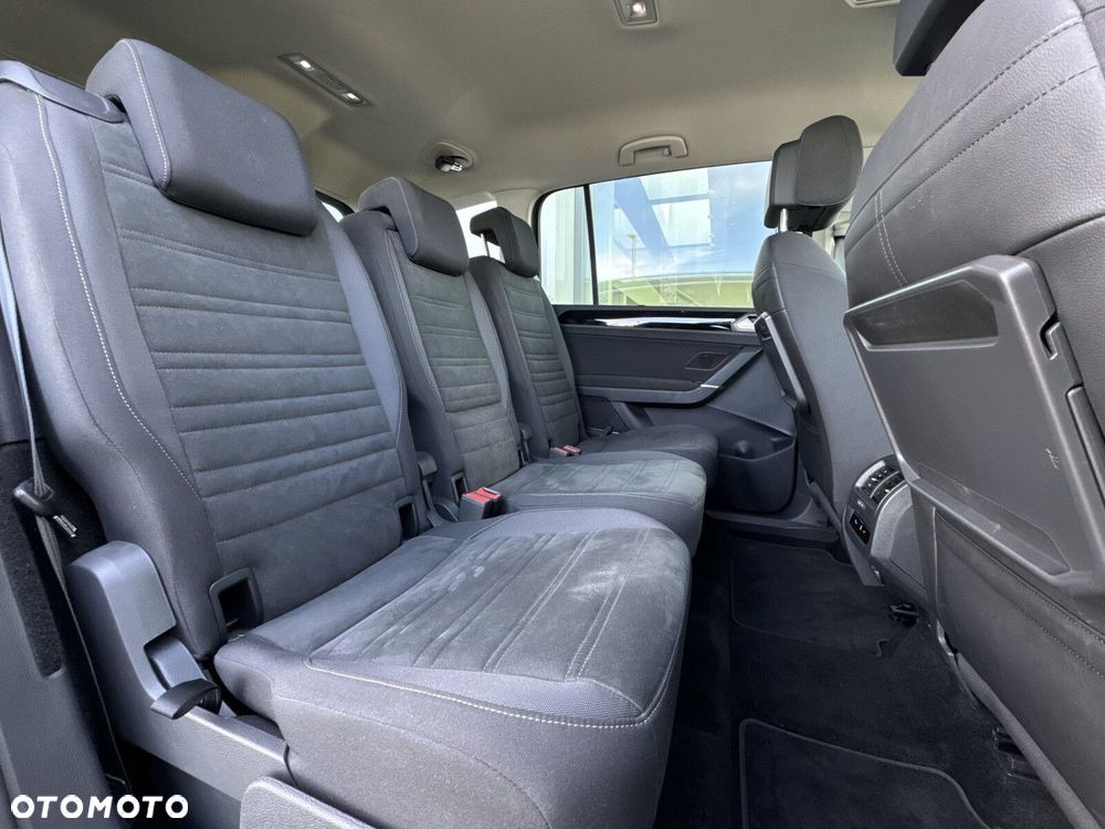Volkswagen Touran 1.5 TSI EVO Highline DSG - 26