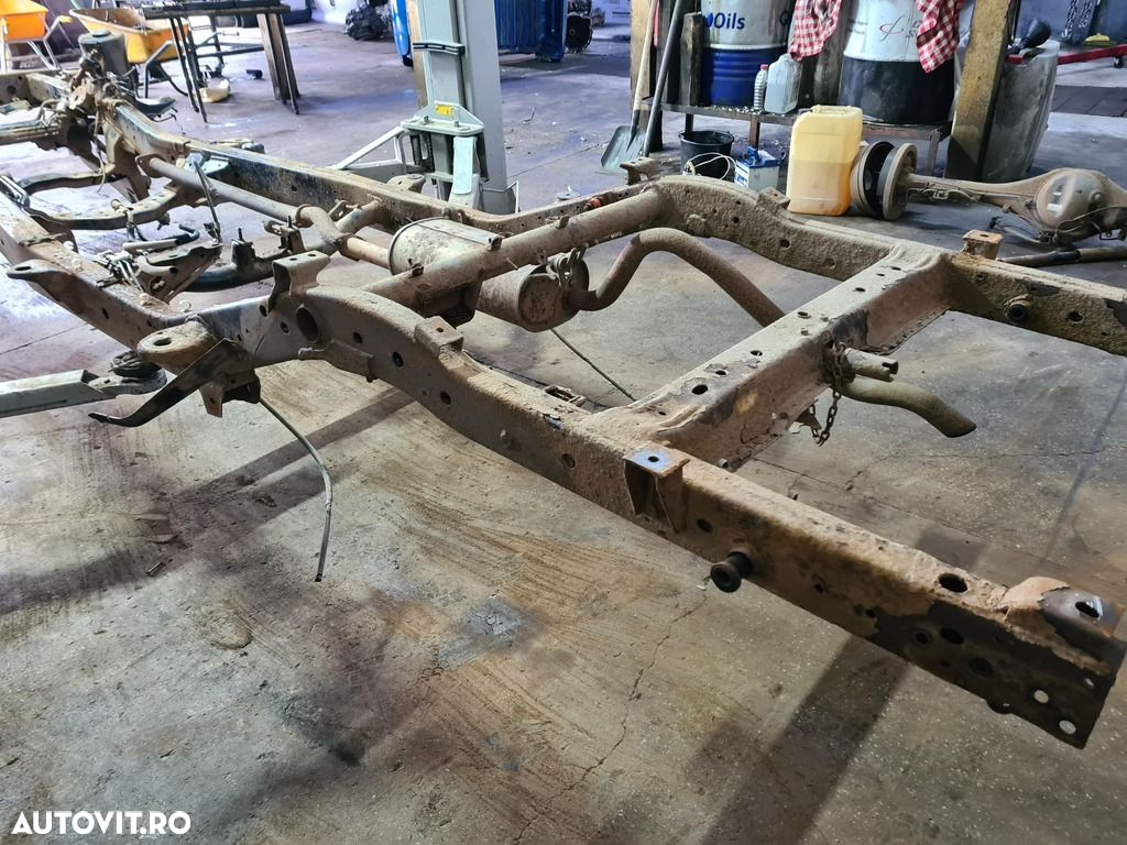 Sasiu Mitsubishi L200 V 2.4 Diesel 2016 2015 - 2018 SUV (958) - 5