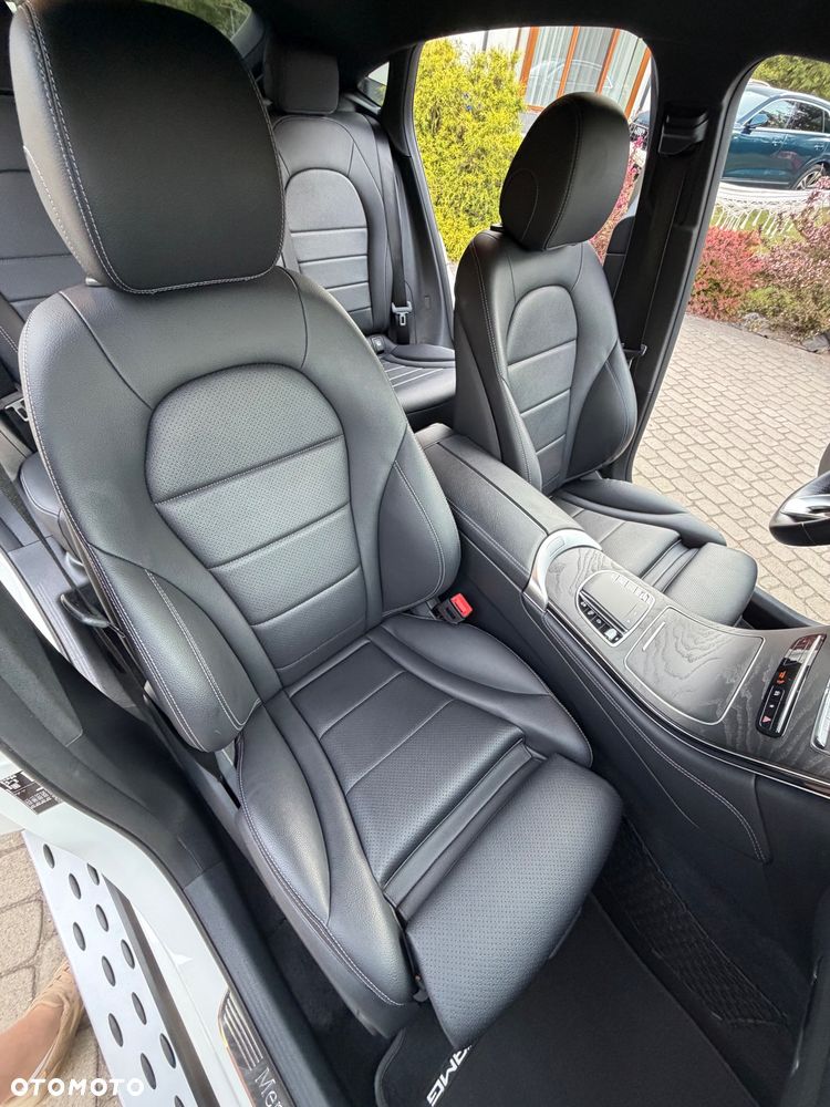 Mercedes-Benz GLS - 28
