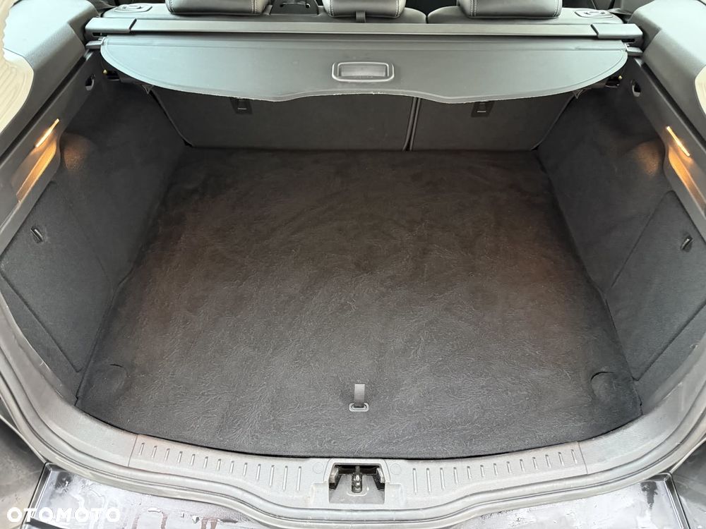 Ford Focus 2.0 TDCi Titanium ASS - 20