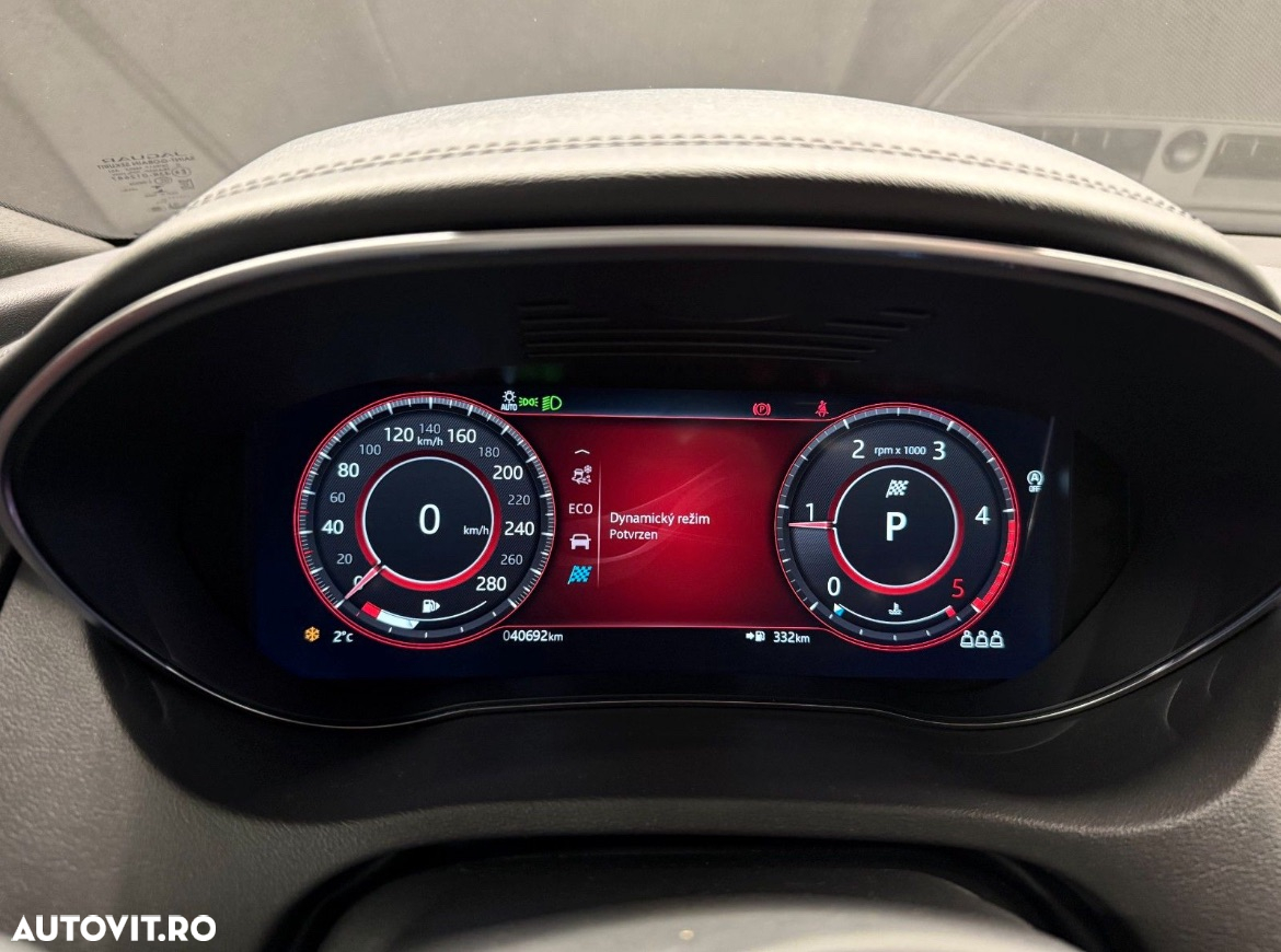 Jaguar E-Pace D200 AWD - 8