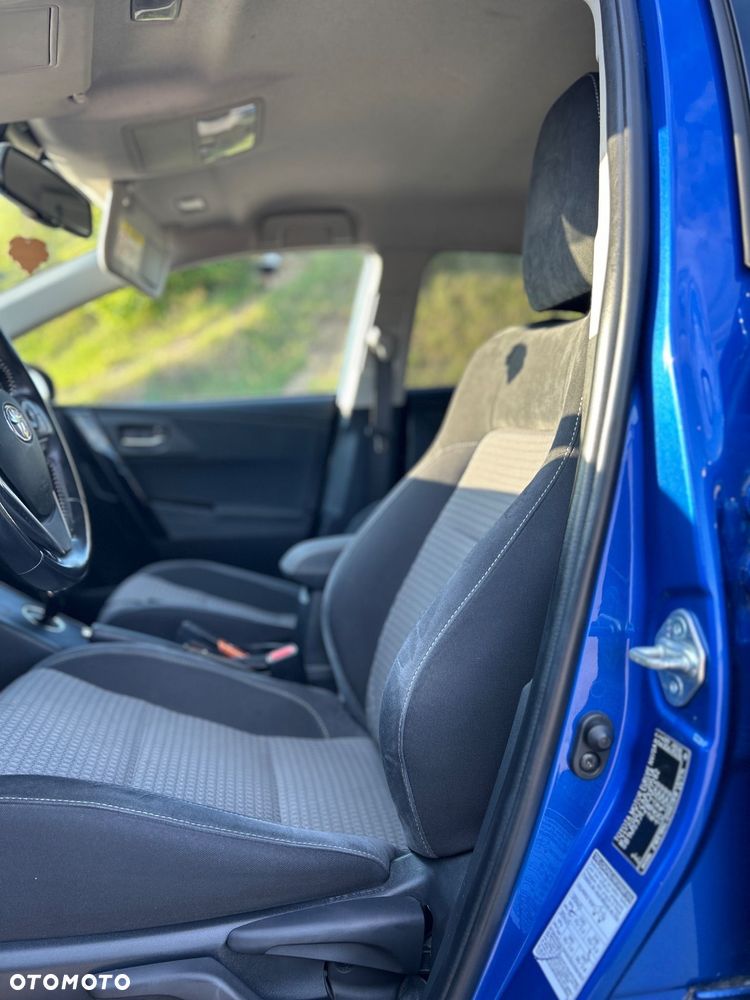 Toyota Auris - 9
