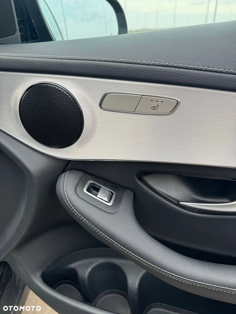 Mercedes-Benz GLC 220 d 4Matic 9G-TRONIC Edition AMG Line - 12