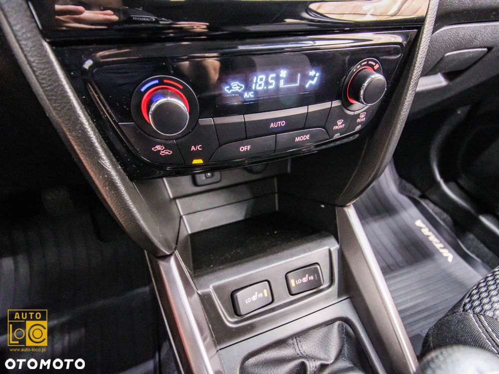 Suzuki Vitara 1.4 Boosterjet SHVS Premium 4WD - 22