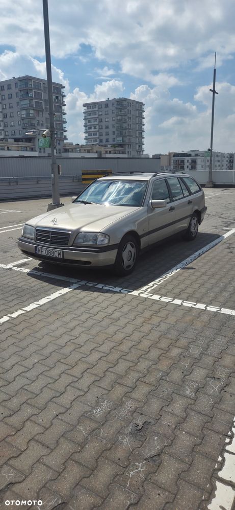 Mercedes-Benz Klasa C 180 T Classic - 1