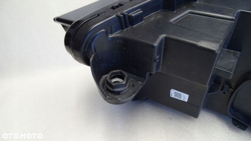 audi q4 e-tron - lampa przednia prawa full led - 9