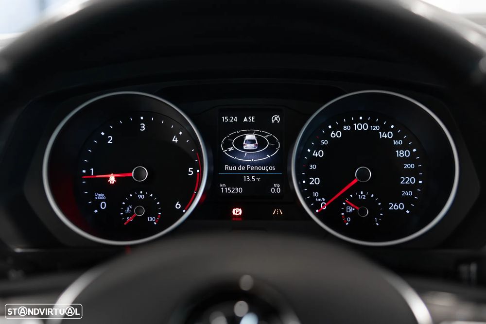 VW Tiguan 2.0 TDI Confortline - 47