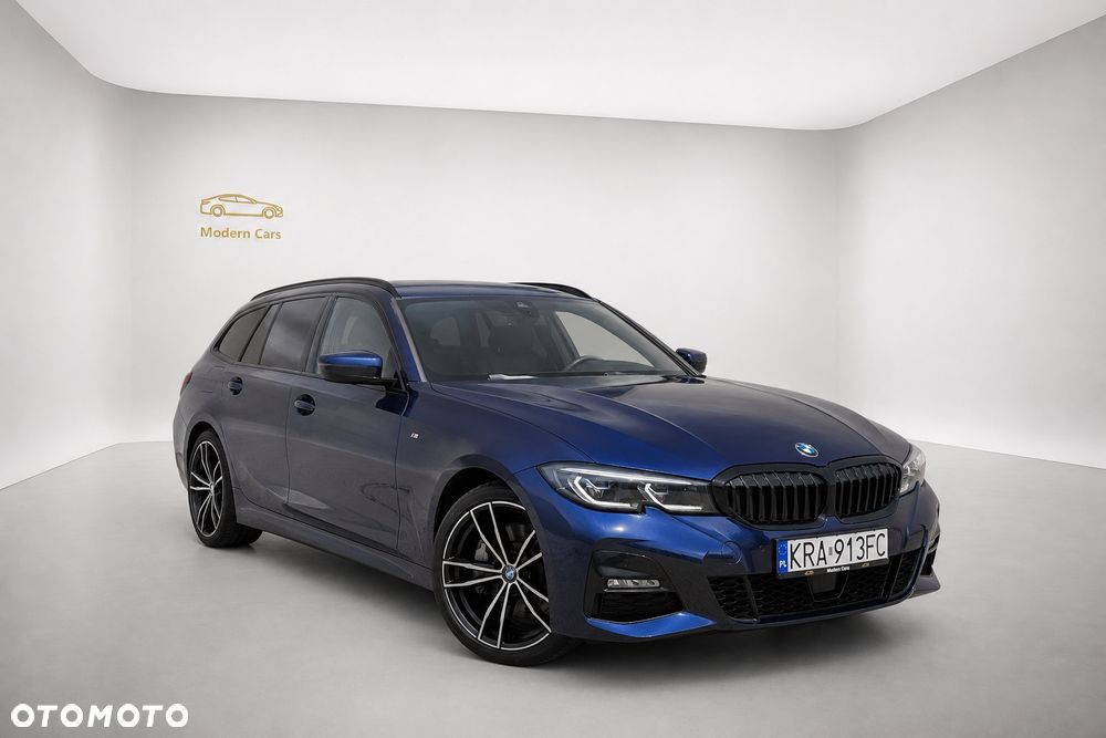BMW Seria 3 330d xDrive M Sport - 2