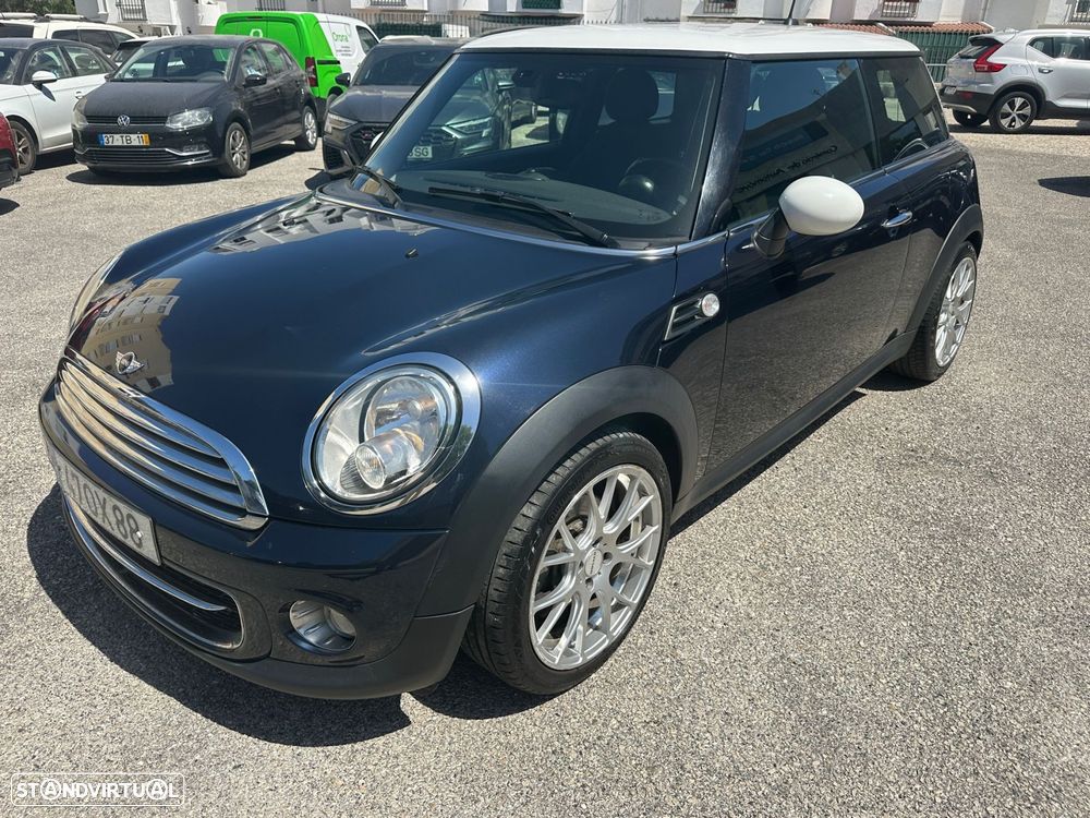 MINI 3 Portas Cooper D - 2