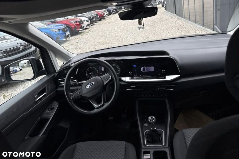 Ford Tourneo Connect Grand - 9