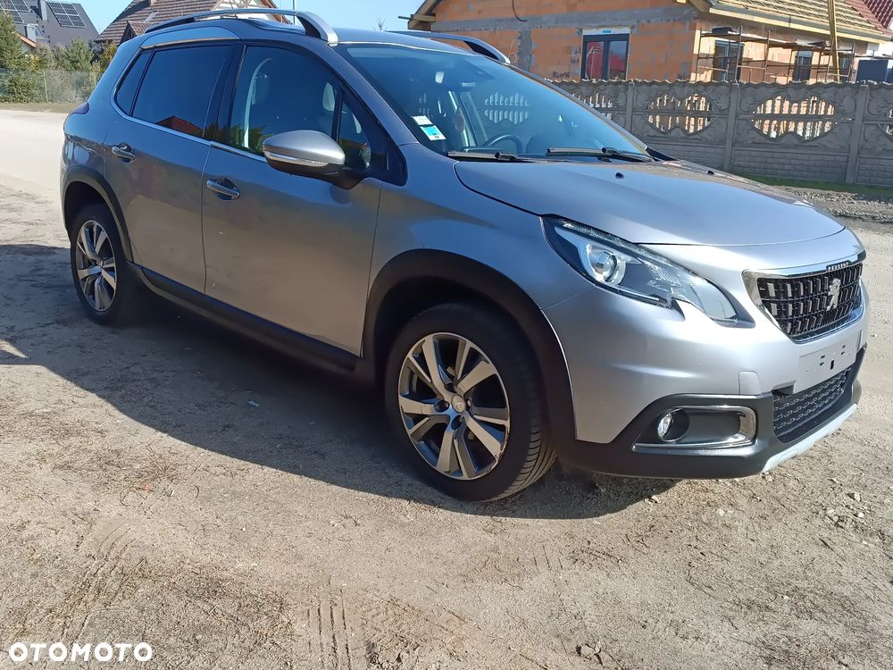 Peugeot 2008 BlueHDi 100 STOP & START Allure - 2