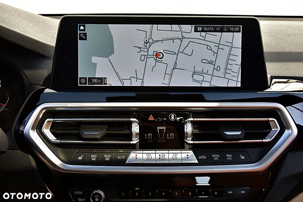 BMW X3 xDrive20i - 32