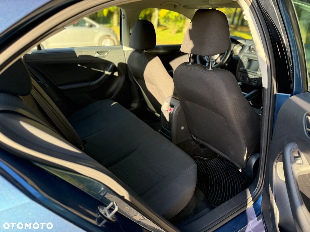 Volkswagen Jetta ver-1-4-tsi-bmt-highline-dsg - 9