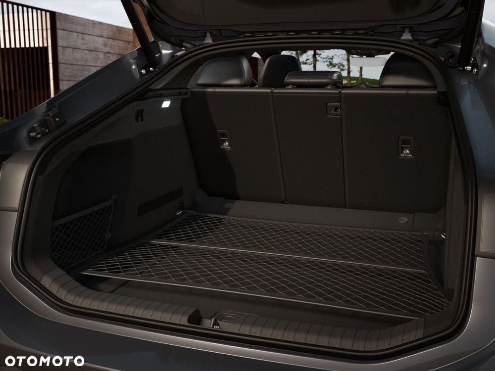 Audi A6 Sportback e-tron - 11