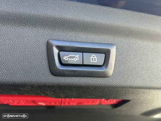 MINI Countryman Cooper SE ALL4 Auto - 26