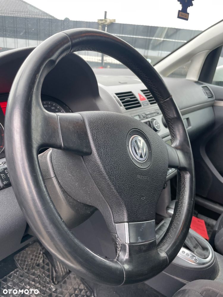 Volkswagen Touran 1.4 TSI DSG Highline - 6