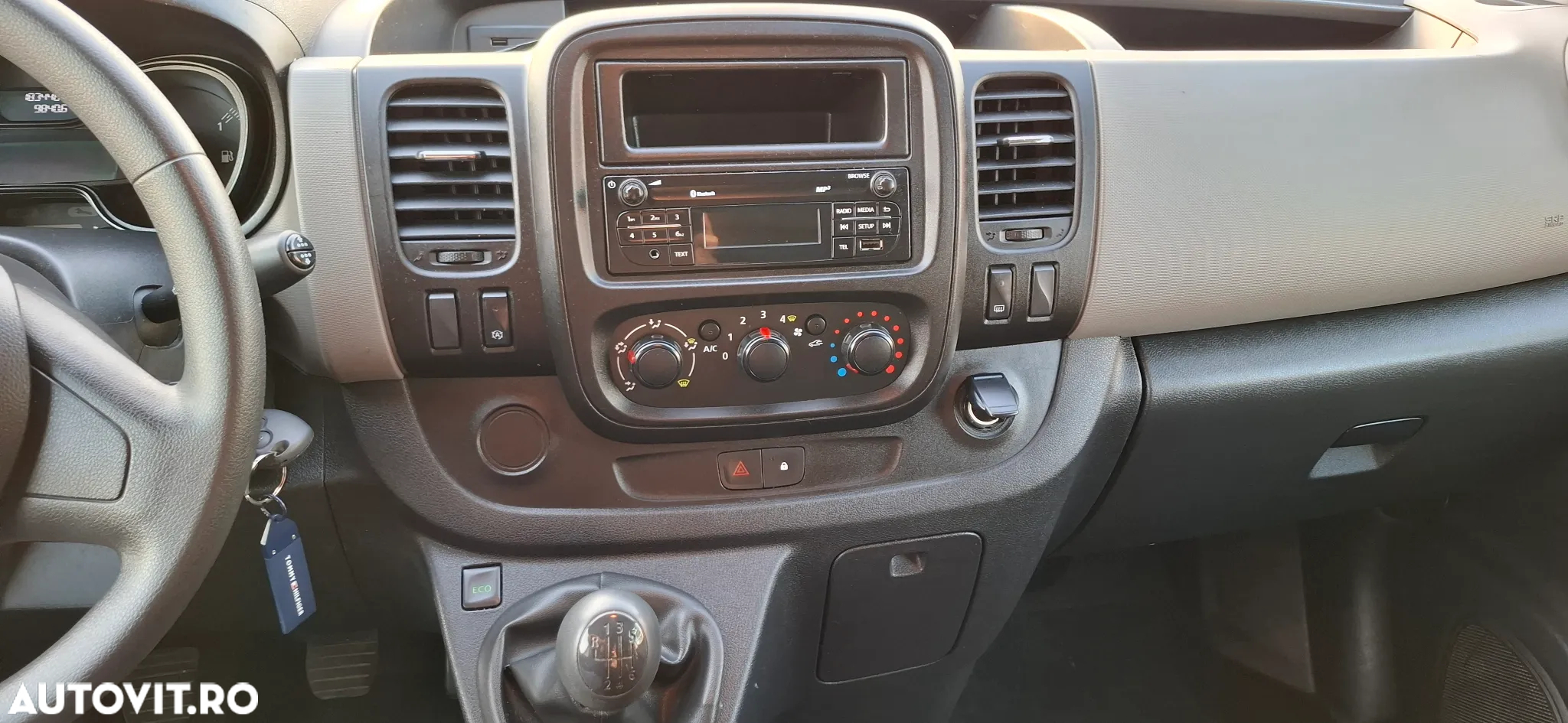 Renault Trafic - 15