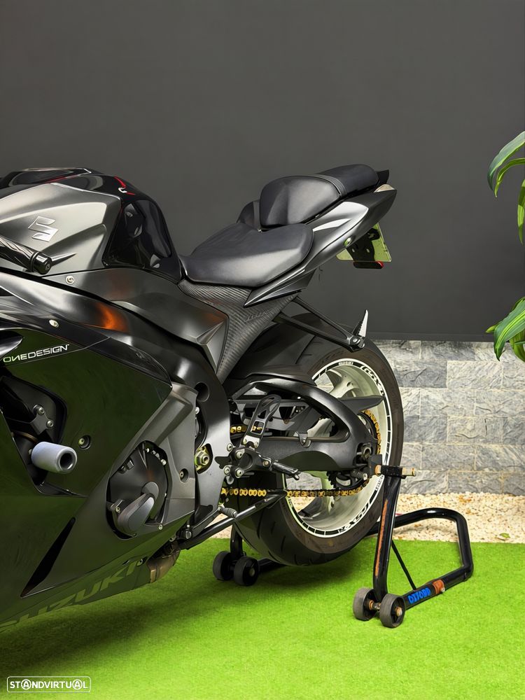 Suzuki GSX-R L2 - 6