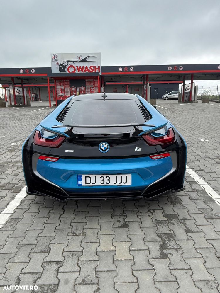 BMW i8 Standard - 13