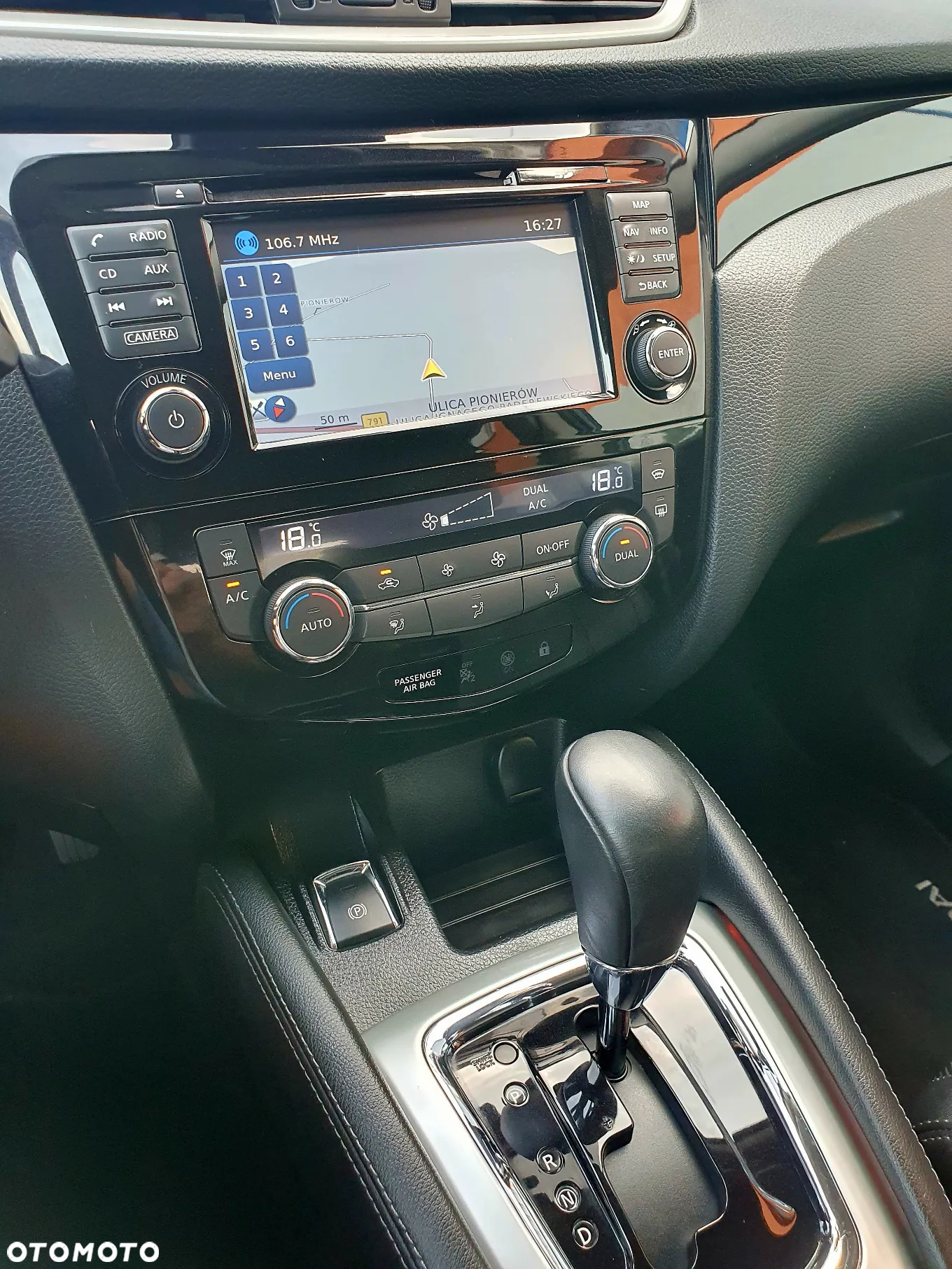 Nissan Qashqai 1.6 DCi Tekna Xtronic EU6 - 25