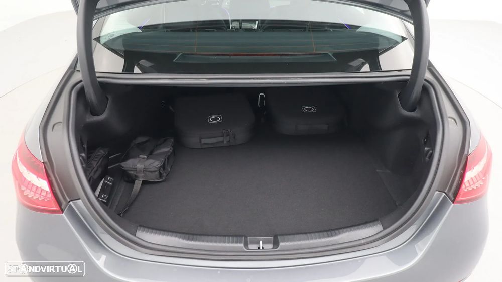 Mercedes-Benz C 300 de AMG Line - 33