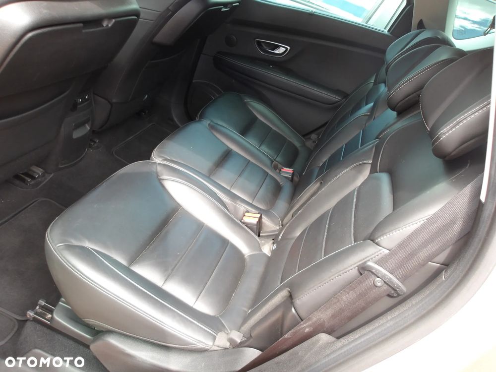 Renault Scenic - 21