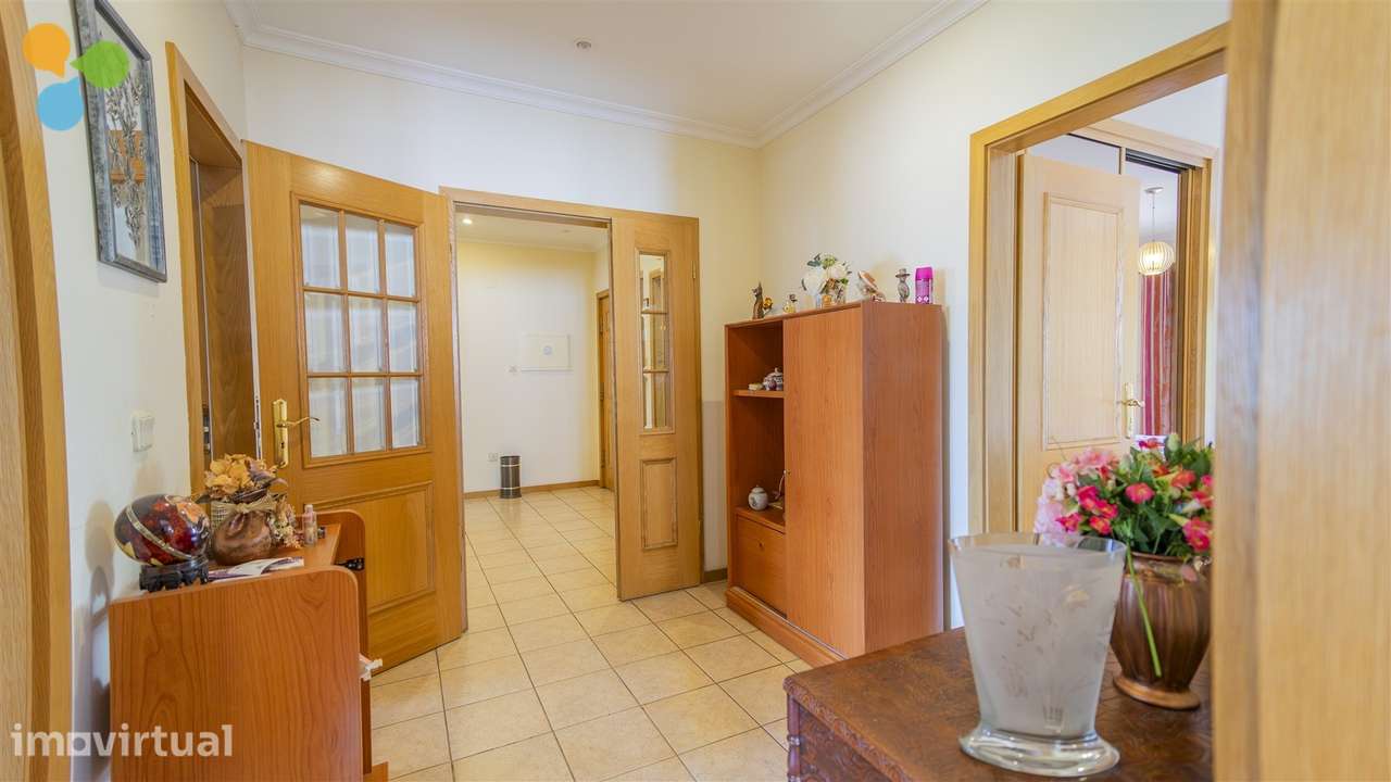 Apartamento T3 para venda - Covilhã - Grande imagem: 2/25