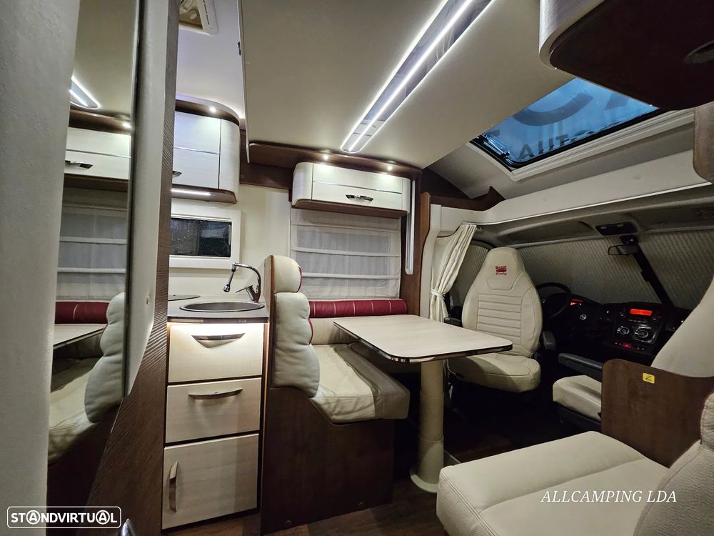 McLouis Yearling 74G SERIE LIMITÉE 5 LUGARES CAMA CENTRAL/BASCULANTE - 53