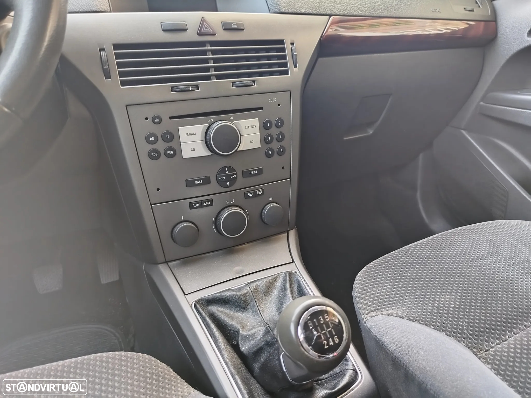 Opel Astra 1.3 CDTi Elegance - 12