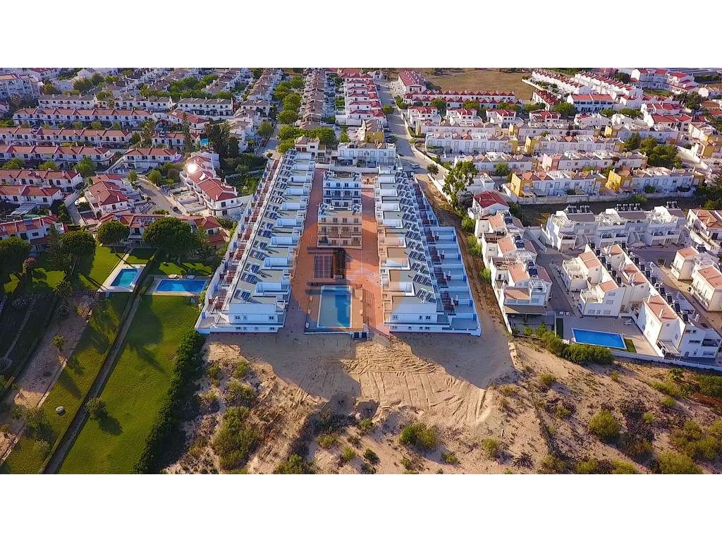 Pés na Água - Grande imagem: 4/25