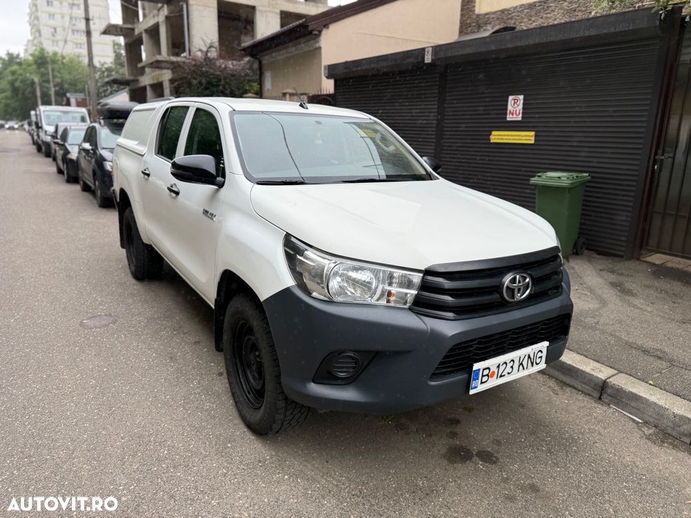 Toyota Hilux 4x4 Double Cab M/T Style - 3