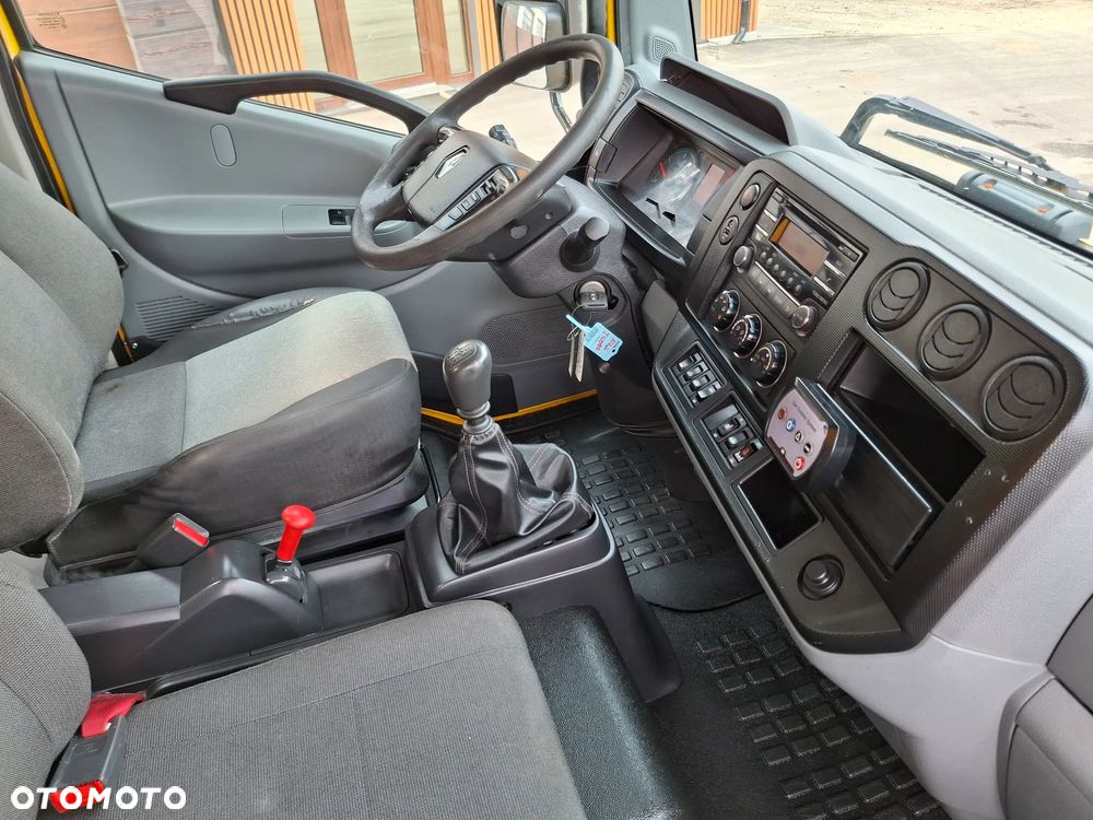 Renault D7.5 Wywrotka Kipper 3 Strony Hak Euro 6 2015r 3 Miejsca Skrzynia Dzielone Burty Bliźniak 7500 KG - 36