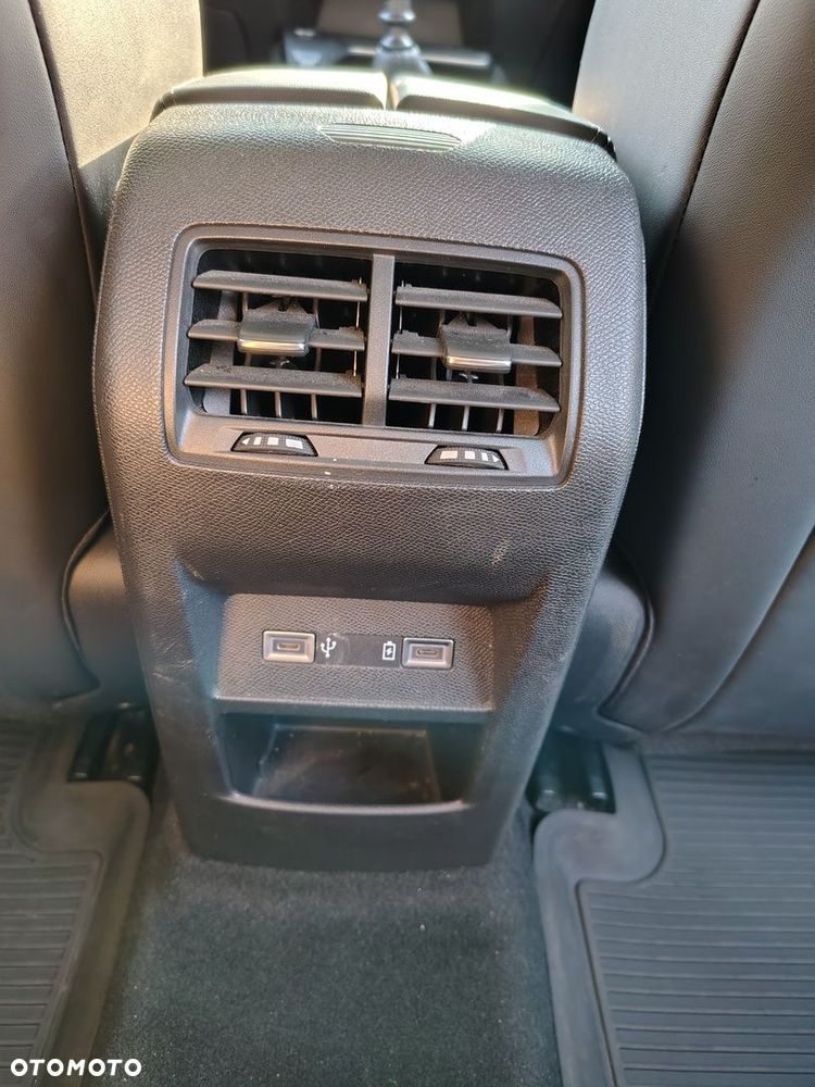 Peugeot 308 1.2 PureTech Allure S&S - 24