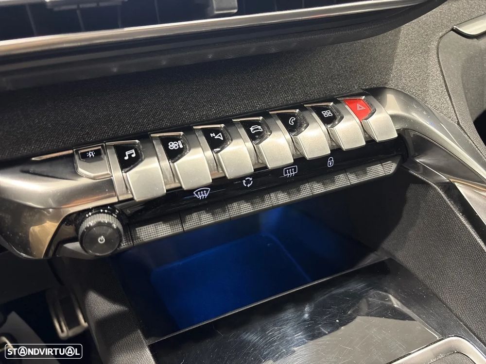 Peugeot 3008 1.5 BlueHDi GT Line - 19