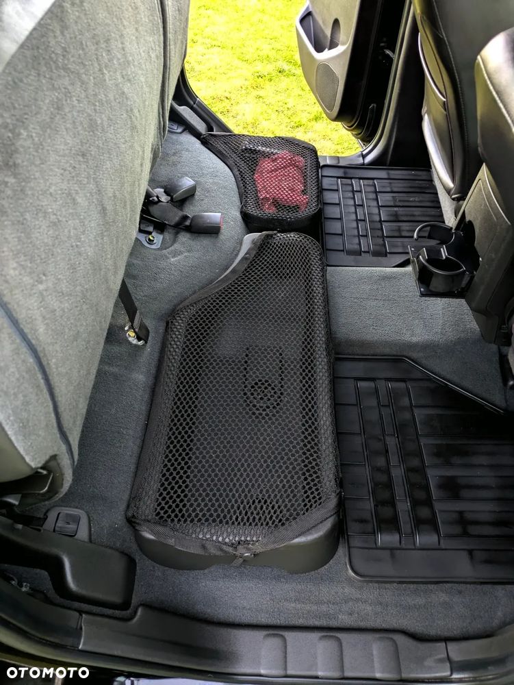 Nissan Navara - 25