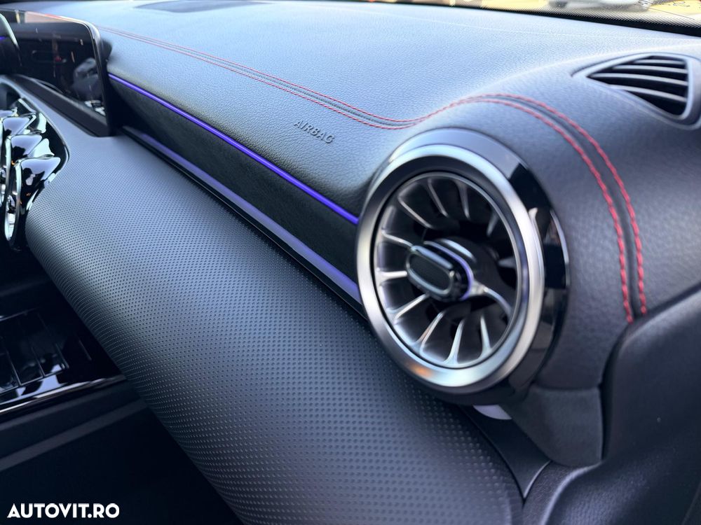 Mercedes-Benz CLA - 17