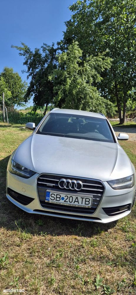 Audi A4 Avant 2.0 TDI DPF quattro S tronic Ambition - 5
