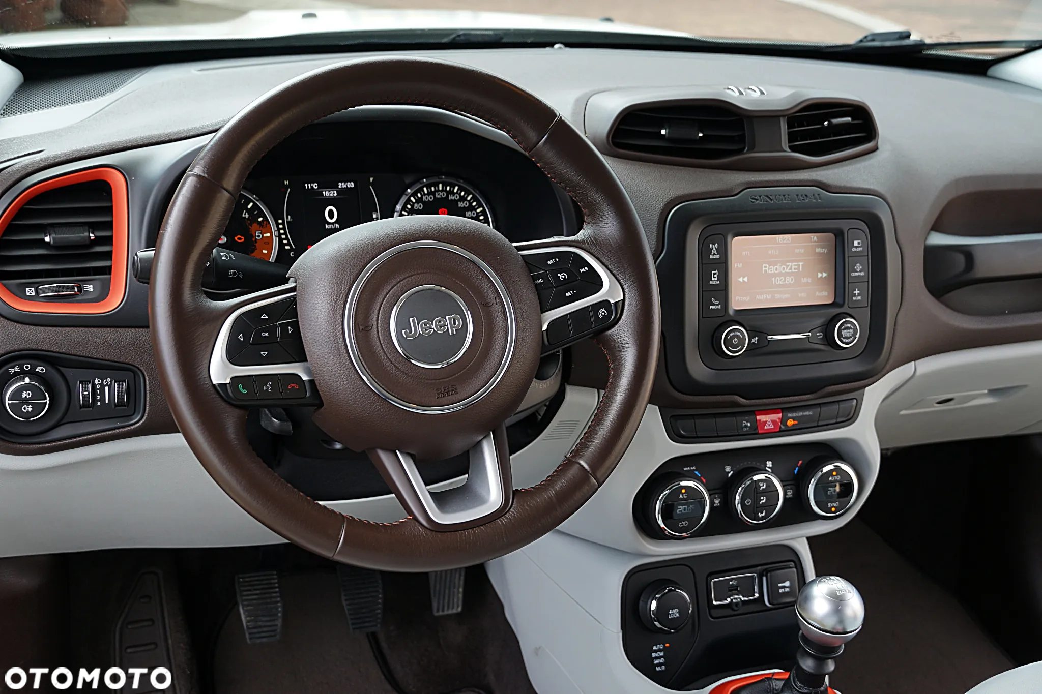 Jeep Renegade 2.0 MultiJet Active Drive Longitude - 34
