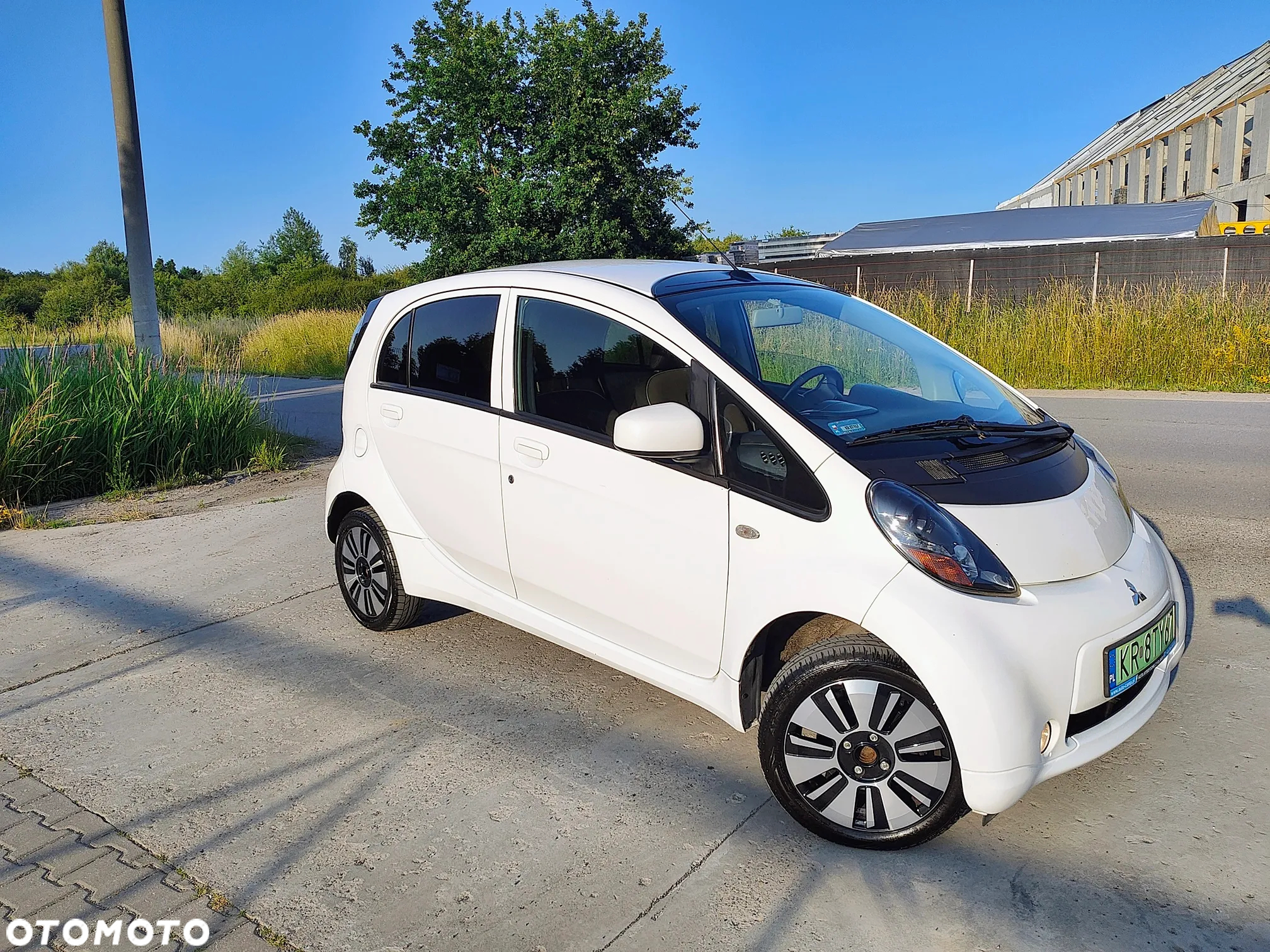 Mitsubishi i-MiEV Standard - 3