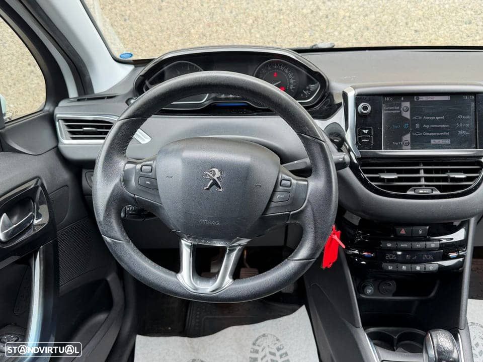 Peugeot 208 1.4 HDi Active - 7