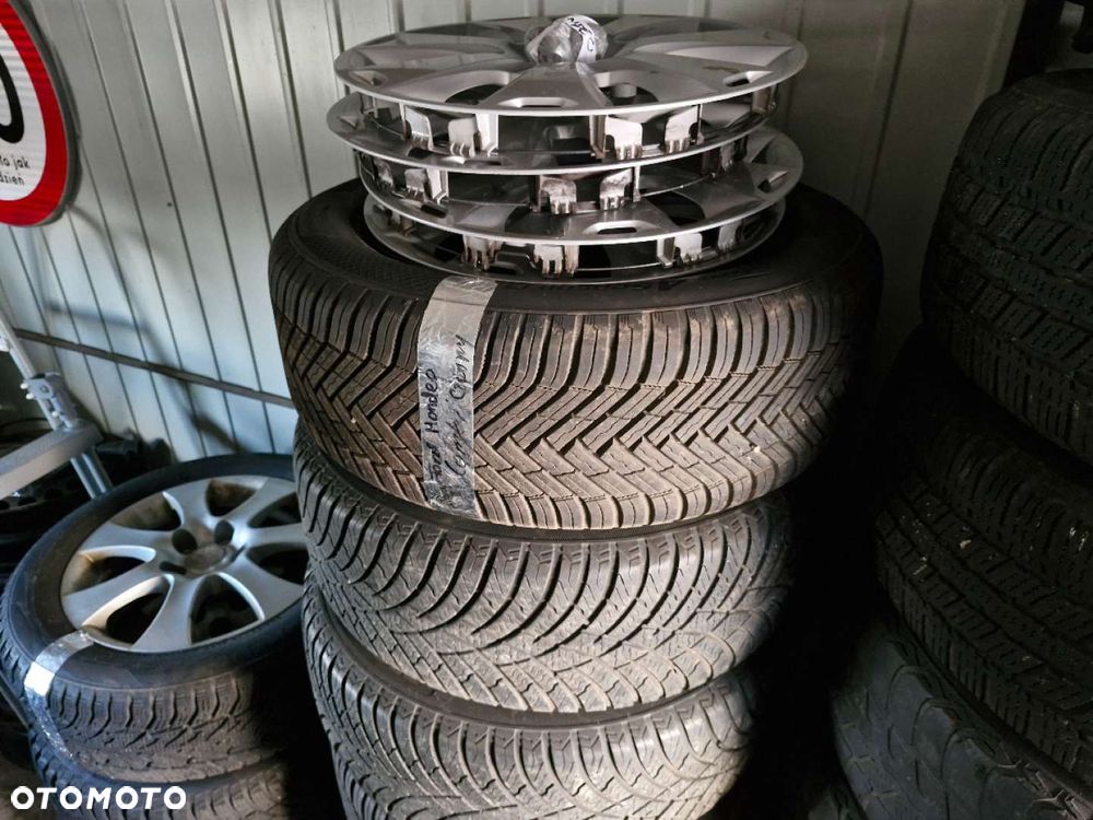 Ford Mondeo 2.0 TDCi Titanium - 32