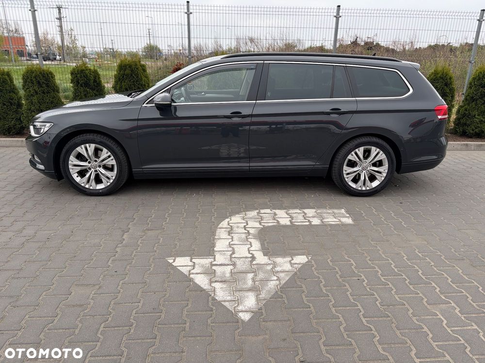 Volkswagen Passat Variant 1.5 TSI EVO Highline DSG - 33