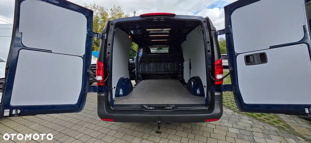 Mercedes-Benz Vito 114 CDI Extralong Automat 9-g Tronic,Drzwi suwane obustronnie - 33
