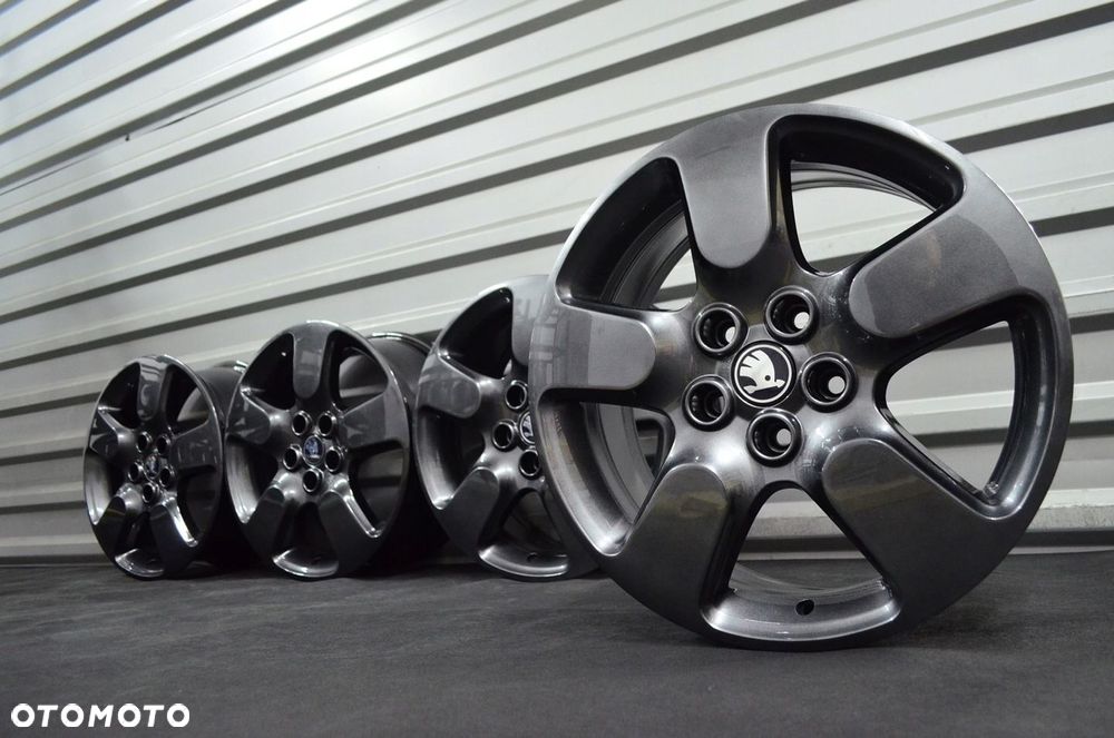 Felgi 5x112 R17 SKODA Octavia Superb Karoq Kodiaq ORYGINAŁ - 1