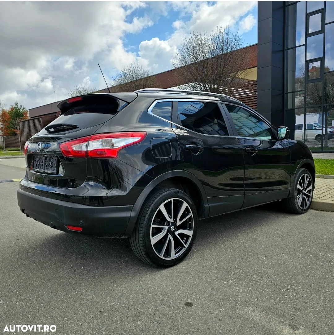 Nissan Qashqai 1.6 DCI ALL-MODE 4x4i TEKNA+ - 7