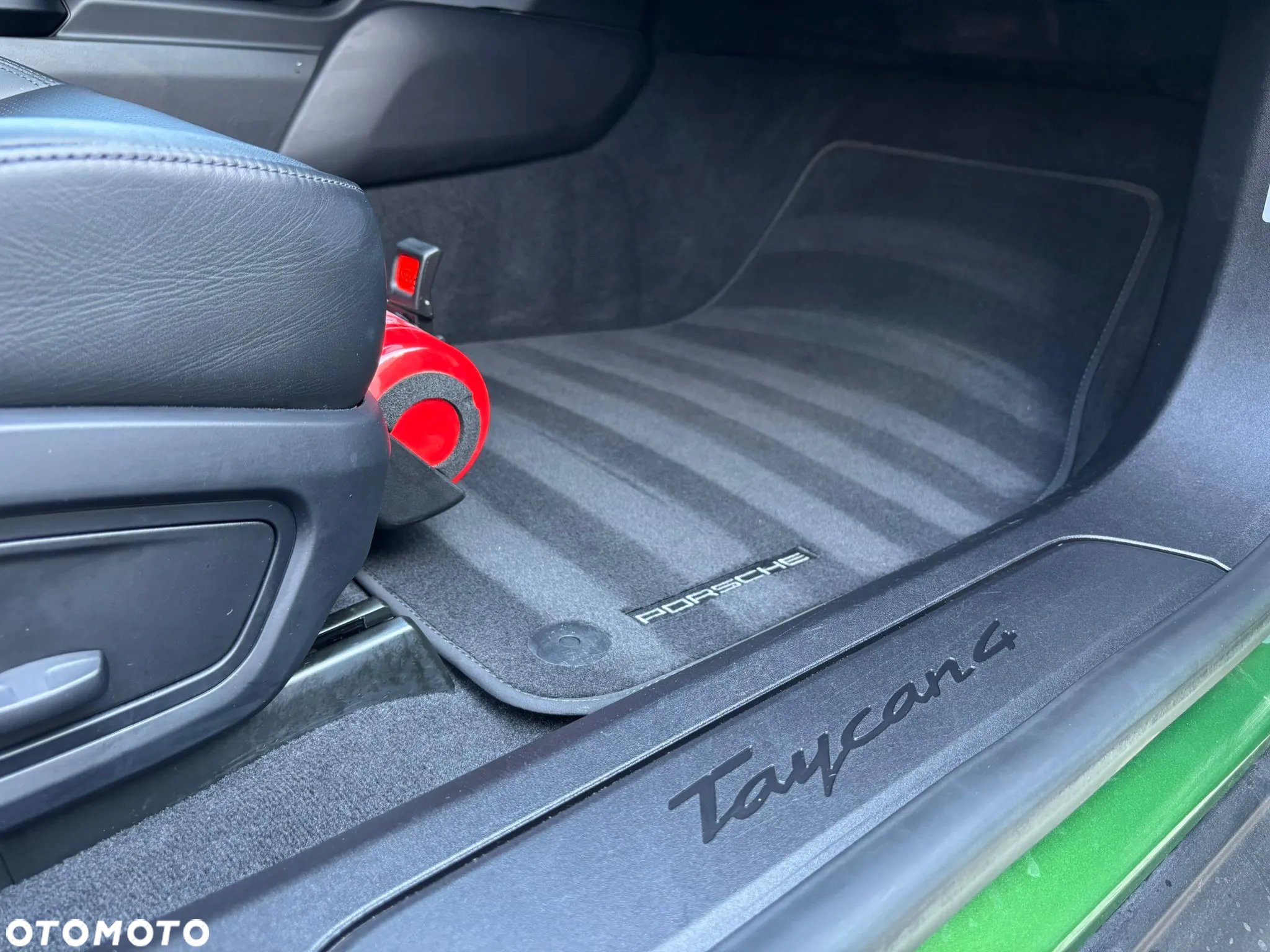 Porsche Taycan 4 Cross Turismo - 20