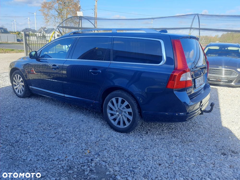 Volvo V70 D3 Summum - 13