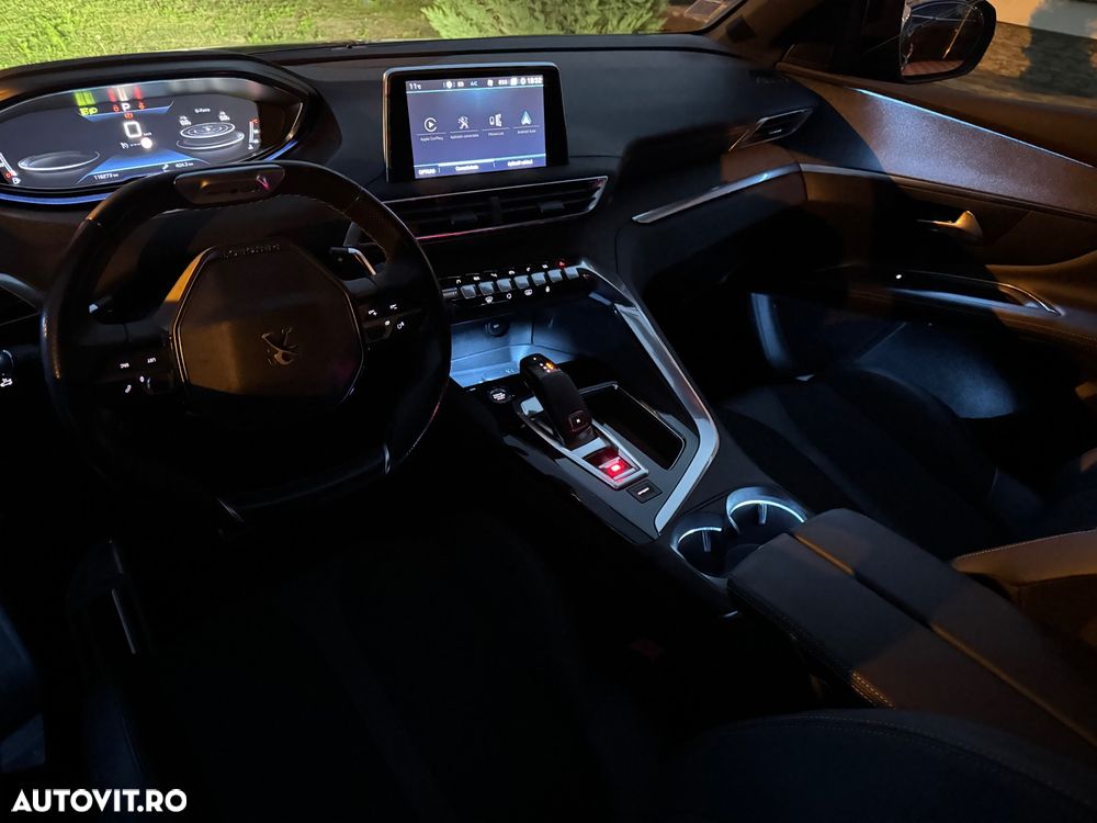 Peugeot 3008 1.2 PureTech Turbo S&S EAT6 GT-Line - 8