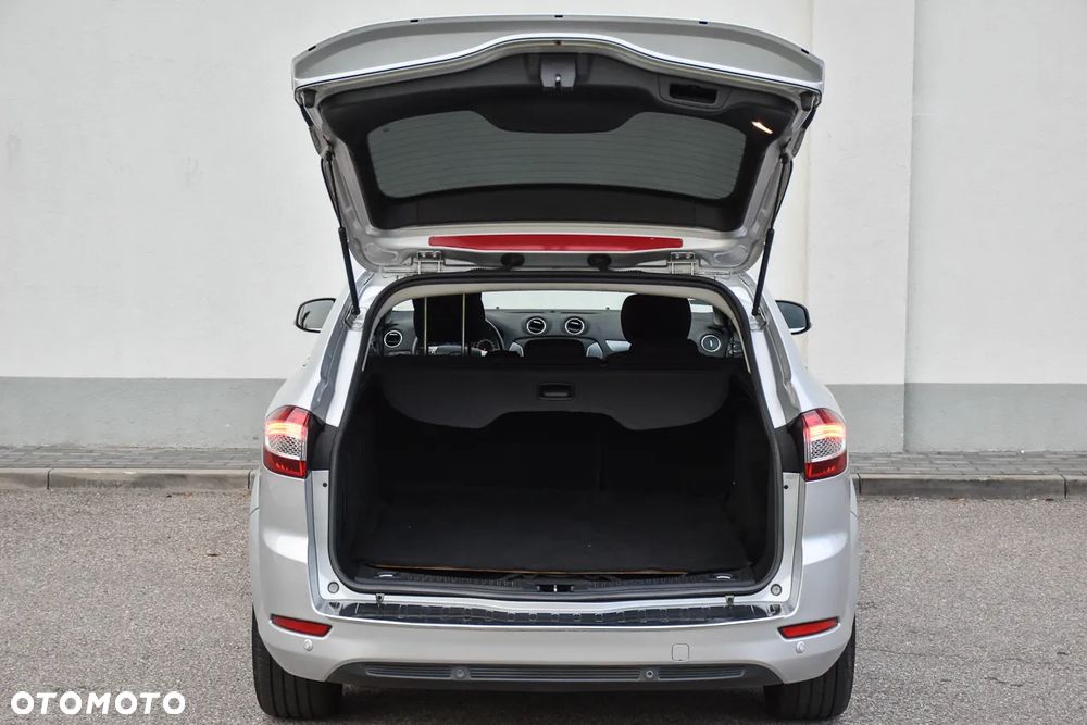 Ford Mondeo 2.0 TDCi Titanium S - 38