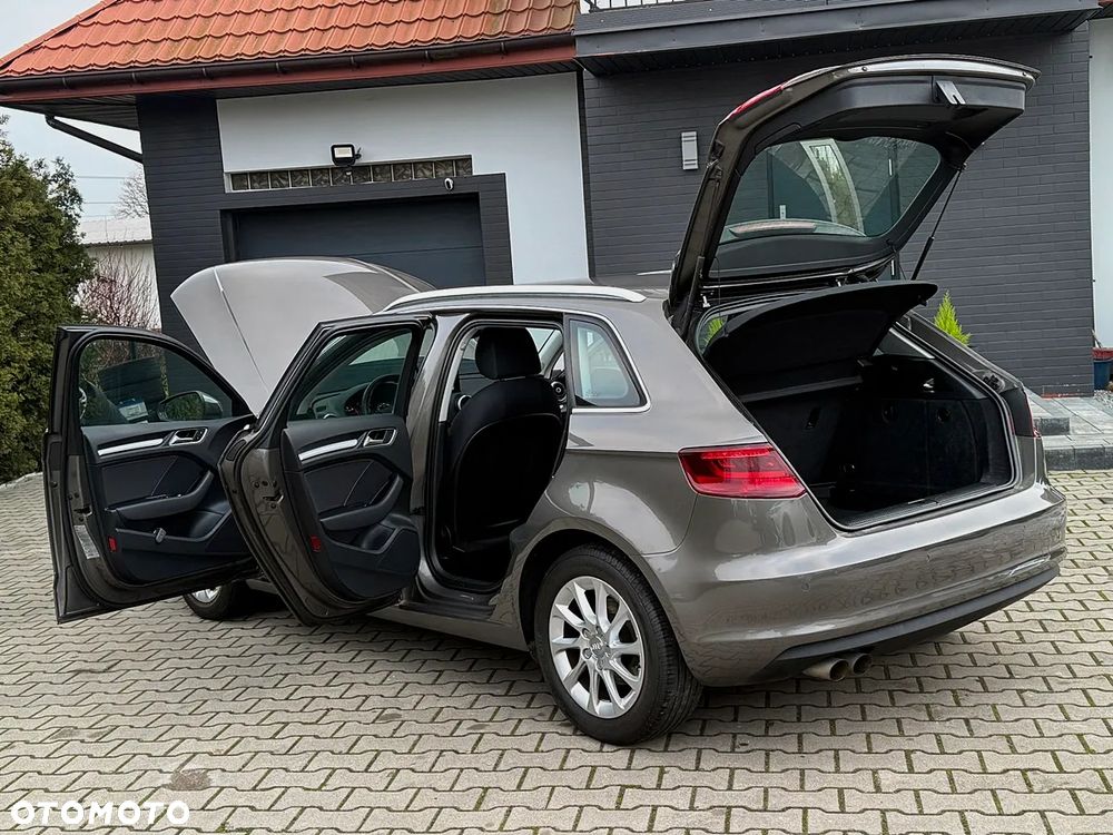 Audi A3 Sportback 1.4 TFSI Attraction - 37